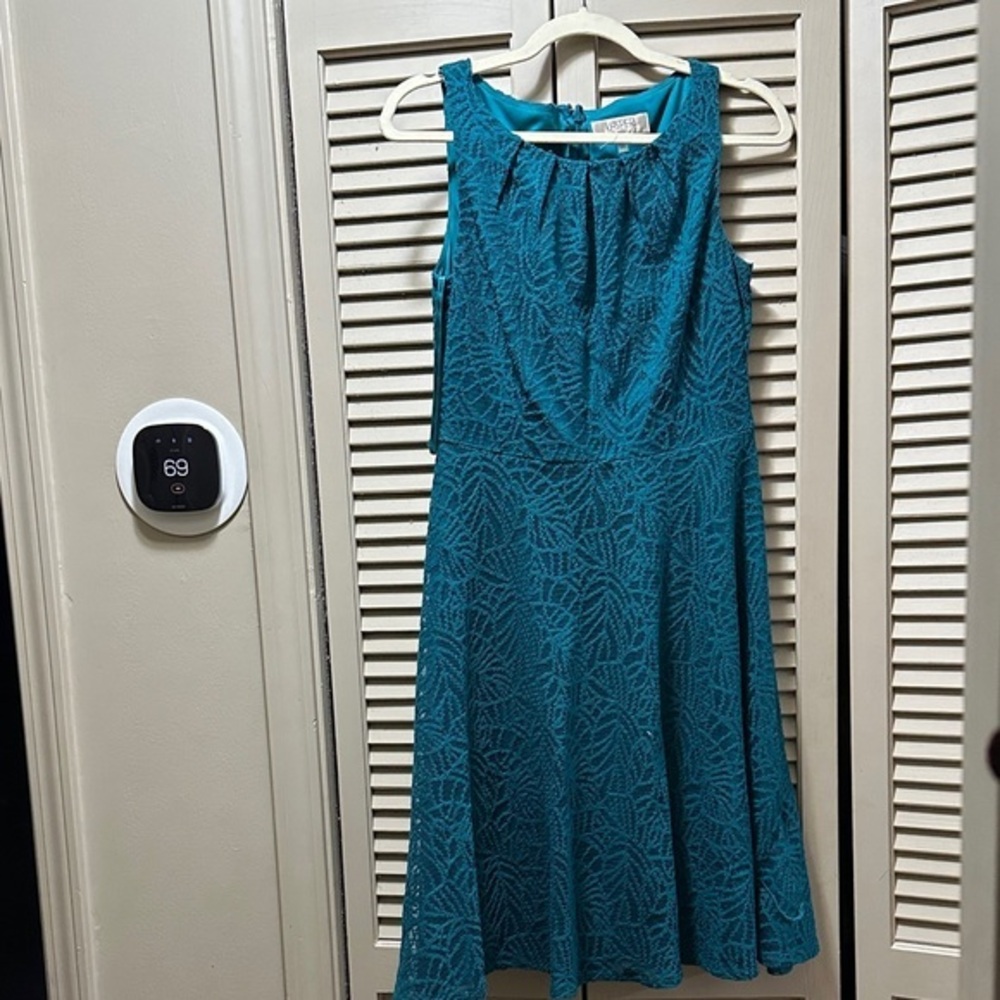 Kasper Teal Textured Midi Dress